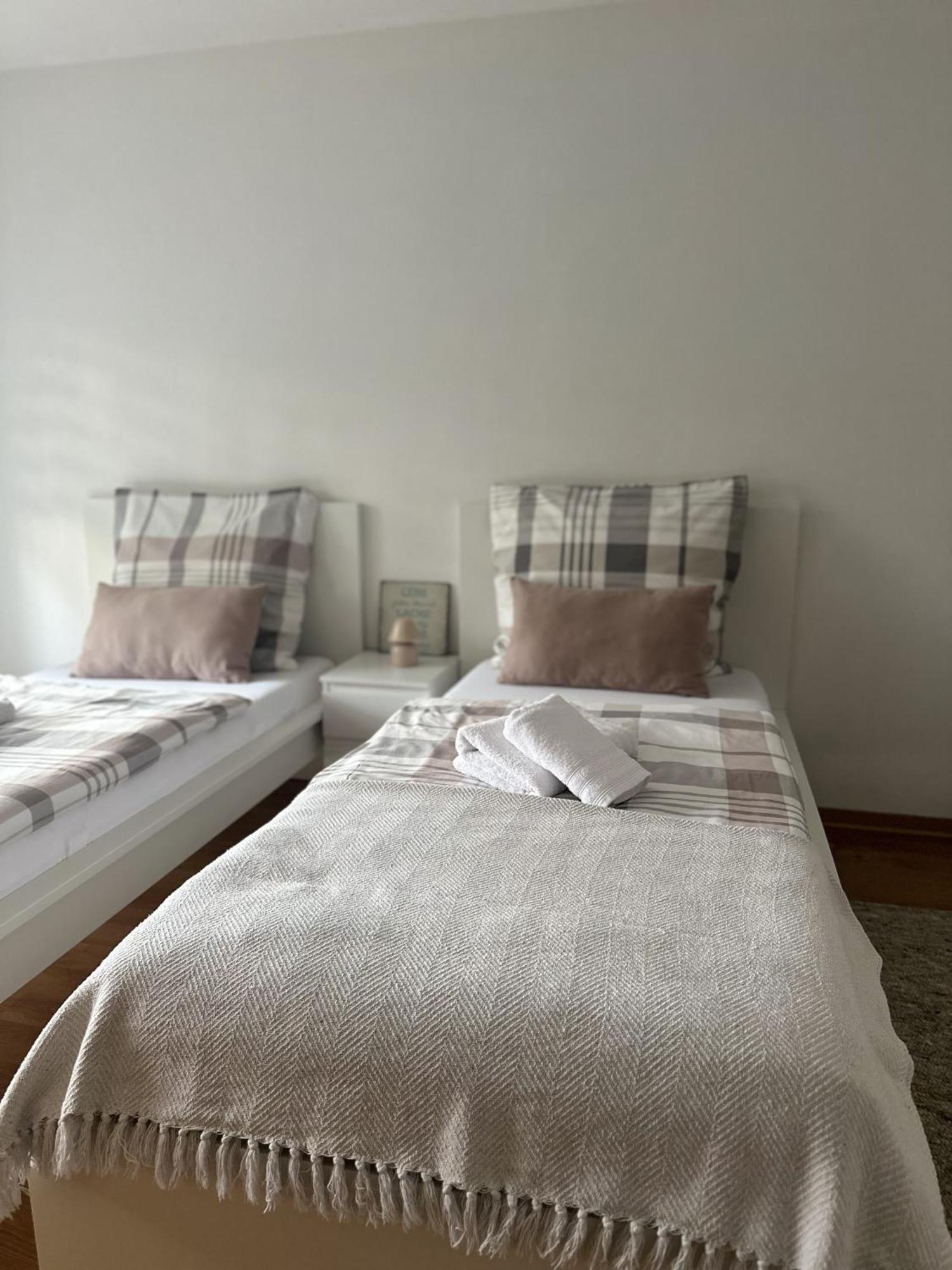 Ferienwohnung Panorama Oberkirn エクステリア 写真